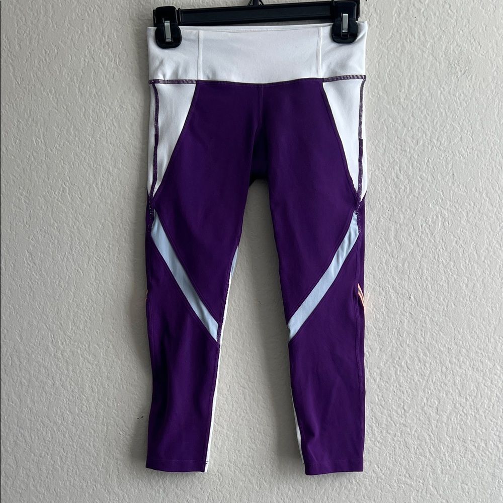 Splits59 Capri Purple and White Leggings in Size XS